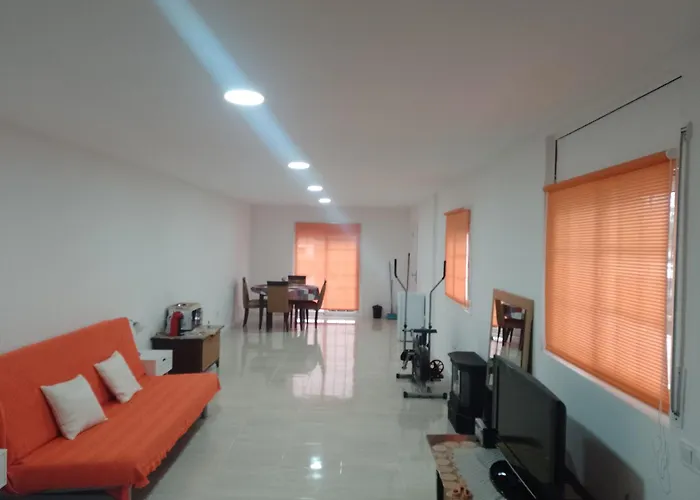 Gran Estudio De 50m2 Cerca Costa Brava